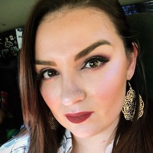 Meet your Posher, Rocio